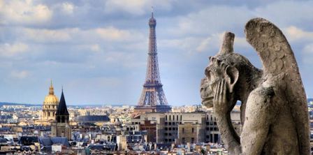 Париж занял первое место по доходам от туризма в 2022 году