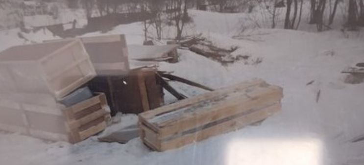 В Златоусте Челябинской области нашли свалку из цинковых гробов
