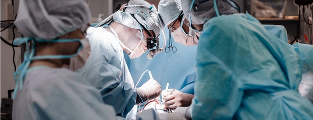 Новосибирские хирурги прооперировали девочку с редким пороком сердечно-сосудистой системы