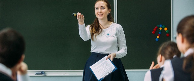 В Крыму вводят дополнительные выплаты для молодых учителей