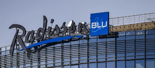 Отели Radisson и Olympia Garden в Петербурге станут собственностью Cosmos Hotel Group