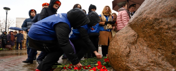 Жители Череповца почтили память жертв политических репрессий