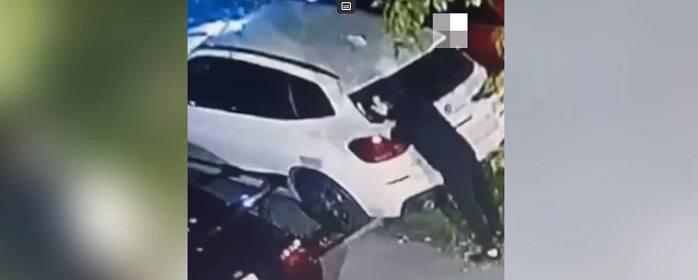 В Екатеринбурге мужчина разбил BMW игрока БК «Уралмаш», подаренную Путиным