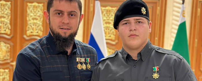 Адаму Кадырову, сыну главы Чечни, присвоено звание Героя республики