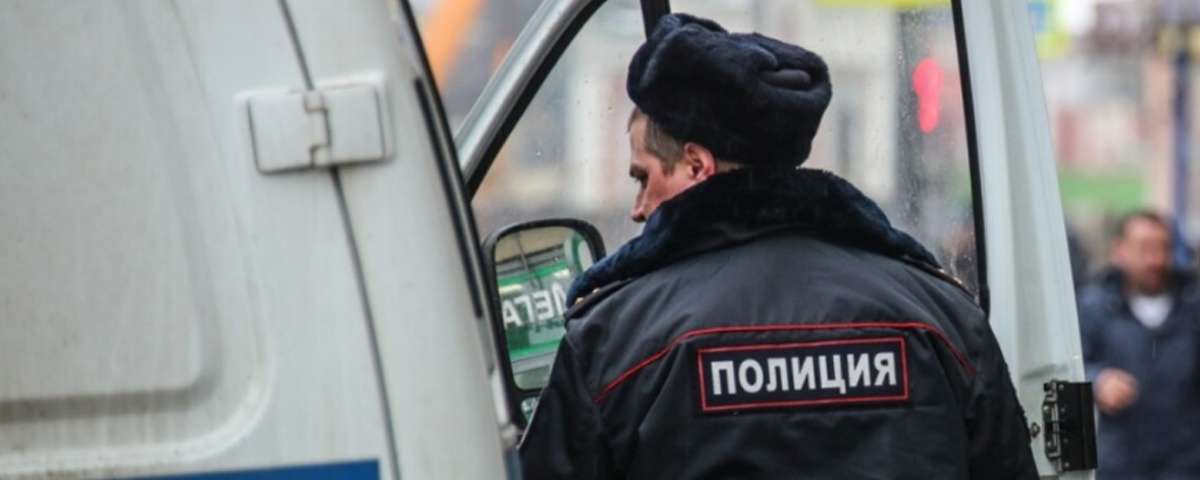 После стычки с полицейскими на юге Москвы задержали 80 мигрантов