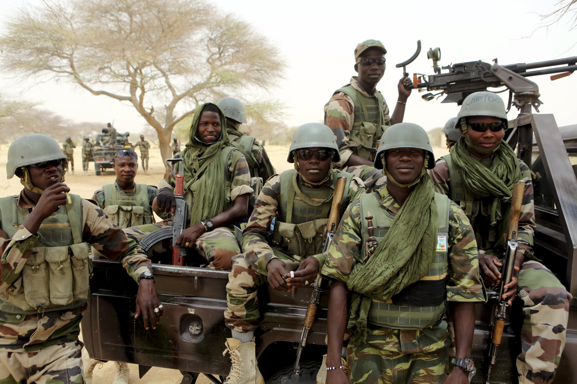 Премьер Ламин Зейн Нигера заявил о сохраняющейся угрозе военного вторжения