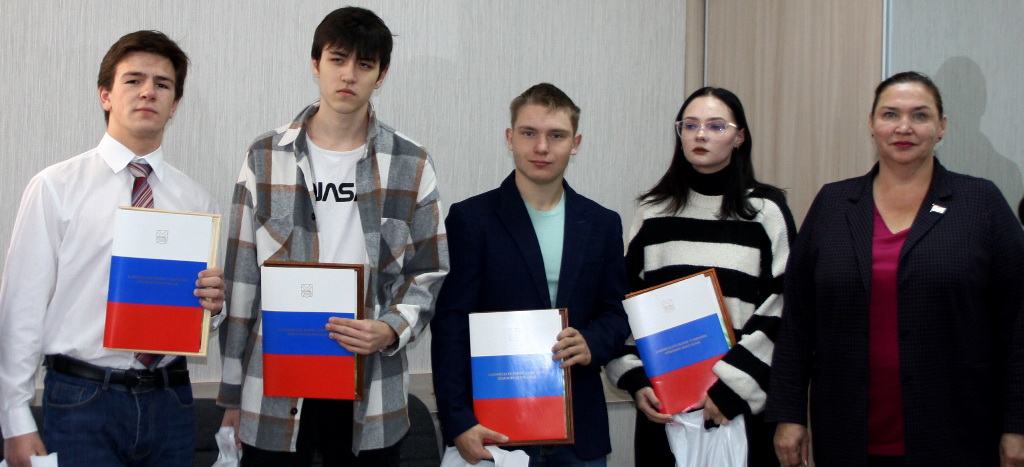 Депутат Любовь Терендина назвала три главных составляющих патриотического воспитания