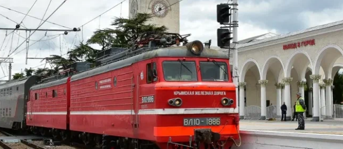 В 2023 году в Крым планируют запустить новые поезда