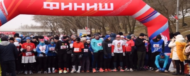 В Волгограде состоялся легкоатлетический пробег в честь 80-летия победы в Сталинградской битве