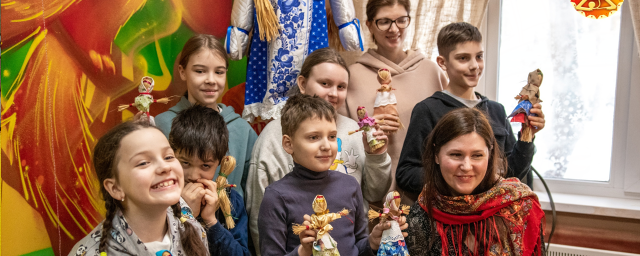 «Парки Красногорска» провели для детей мобилизованных масленичный мастер-класс