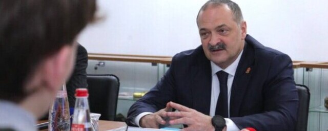Глава Дагестана Меликов заявил, что нужно сохранить память о подвигах на СВО