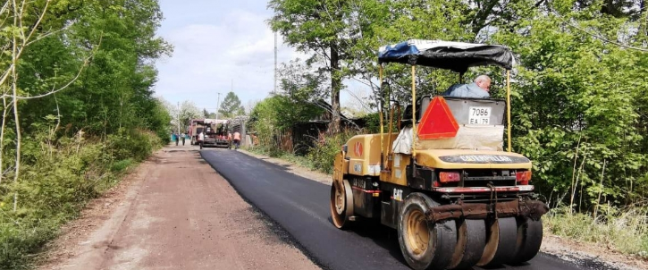 В Биробиджане выбирают подрядчика, который в 2023 году отремонтирует дороги