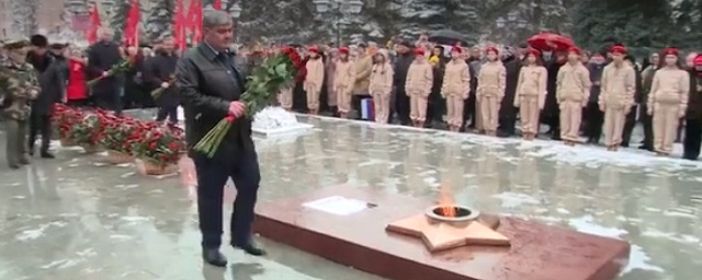 Глава КБР Казбек Коков почтил память погибших в годы Великой Отечественной