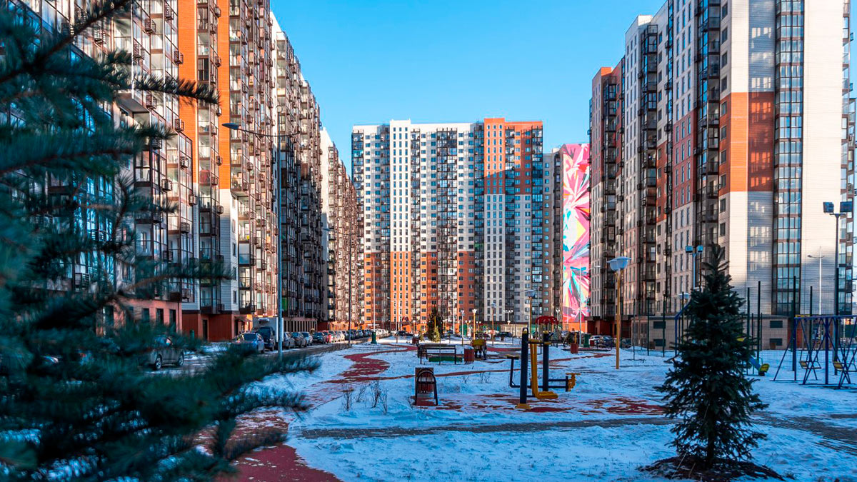 Риелторы назвали районы Москвы, в которых сильнее всего подешевело жильё в новостройках