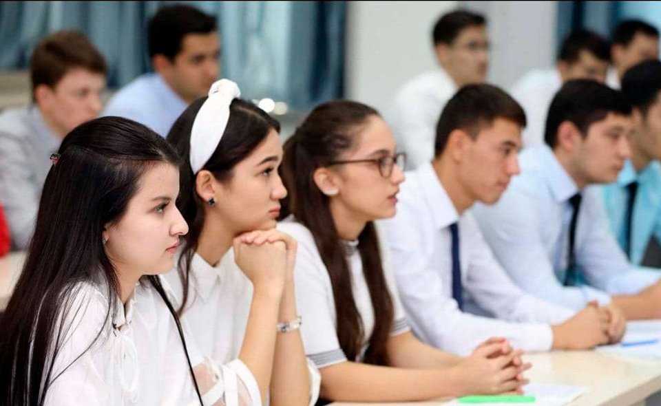 В Узбекистане школьникам и студентам могут включить в программу спецкурсы по правам человека