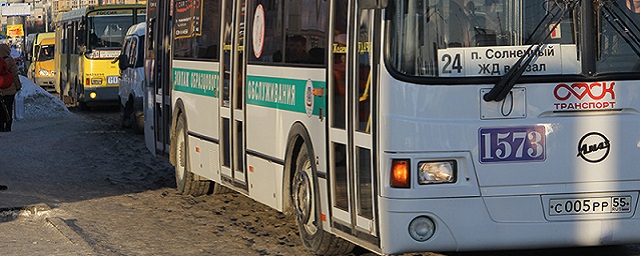 Прокуратура наладила в 36 населенных пунктах Омской области автобусное сообщение