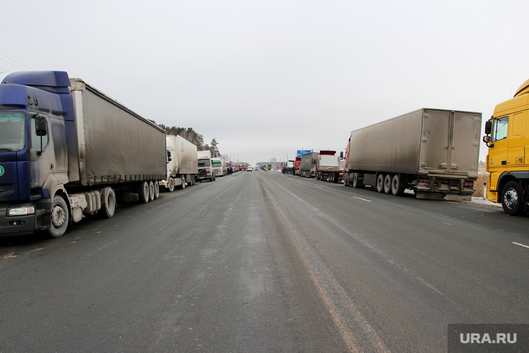 В Кургане вводят ограничение на проезд грузовиков весом более 5 тонн