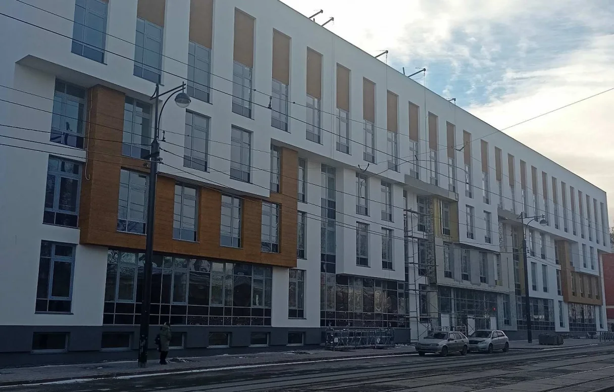 Запуск новой поликлиники на улице Ленина в Перми снова перенесли