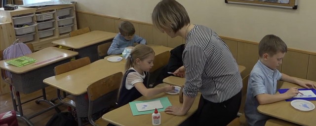 В Красногорске провели мастер-класс по рисованию текстурными пастами