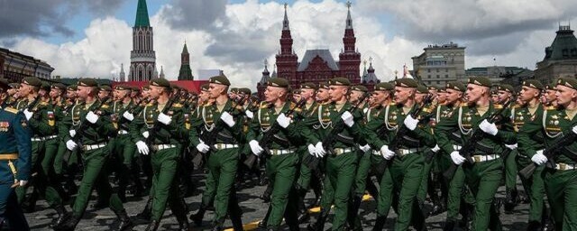Десять тысяч военных и 125 единиц вооружения будут задействованы в параде на 9 Мая