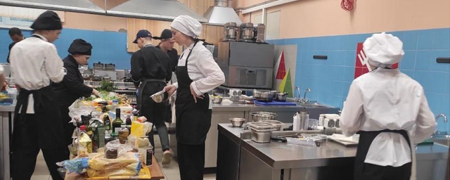 Павловопосадские студенты заняли второе место на областном конкурсе «Талант кулинарии»