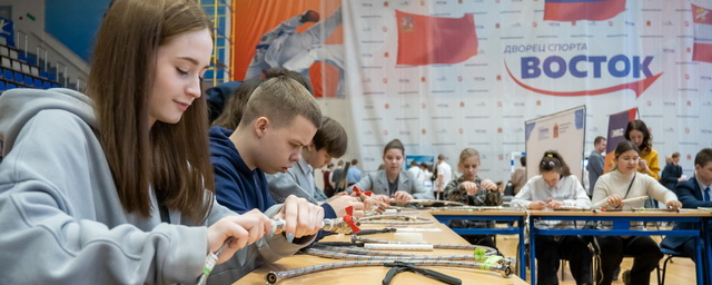 Орехово-Зуевские школьники приняли участие в фестивале профессий «Путь навыков»