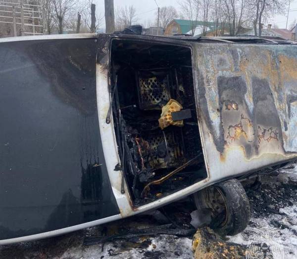 В Ивановской области во время ремонта сгорел автомобиль «ВАЗ-2114»