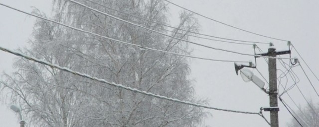 Почти 35 тысяч жителей Ростовской области остались без электричества из-за непогоды