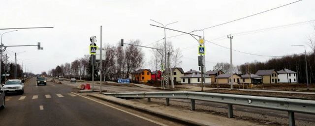 На Северном въезде в Калугу завершают перекладку водоснабжения и устанавливают светофоры