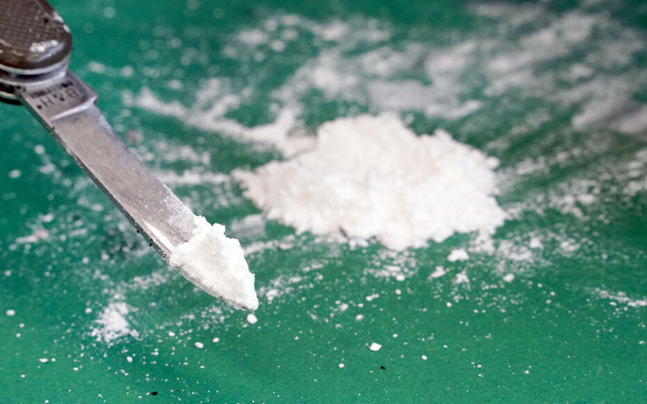 Канада: после тысяч смертей от передозировки компании смогут продавать «более безопасный» кокаин