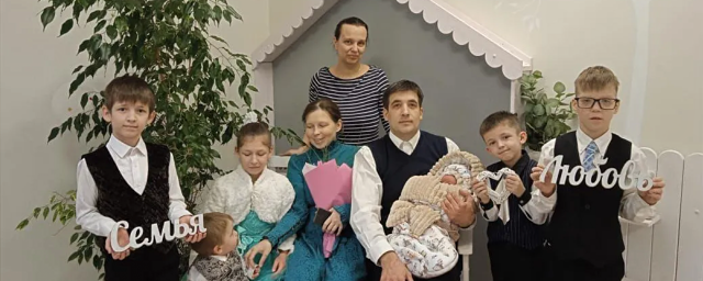 Многодетная мама из Красногорска приняла роды у своей коллеги