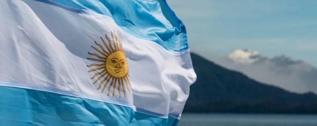 Bloomberg: свыше 22 тысяч россиян приехали в Аргентину с начала 2022 года