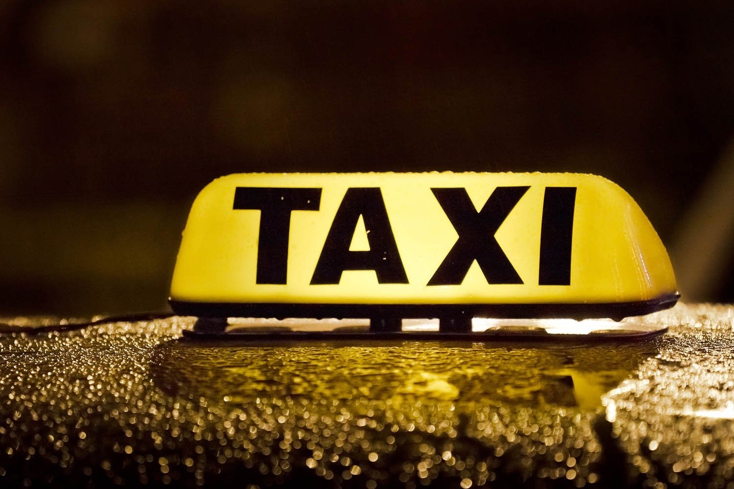 На дорогах Мордовии начали ловить нелегальных таксистов
