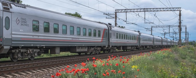 С 27 апреля из Петербурга начнет курсировать ежедневный поезд в Евпаторию