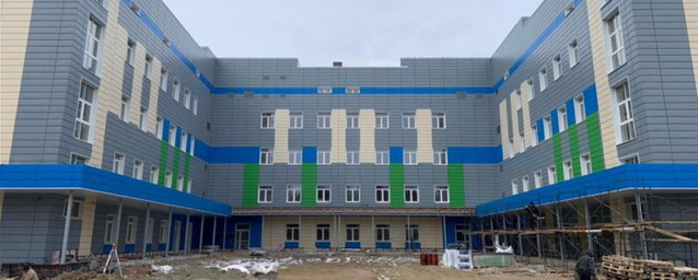 Современную поликлинику в Краснообске под Новосибирском сдадут на год раньше срока