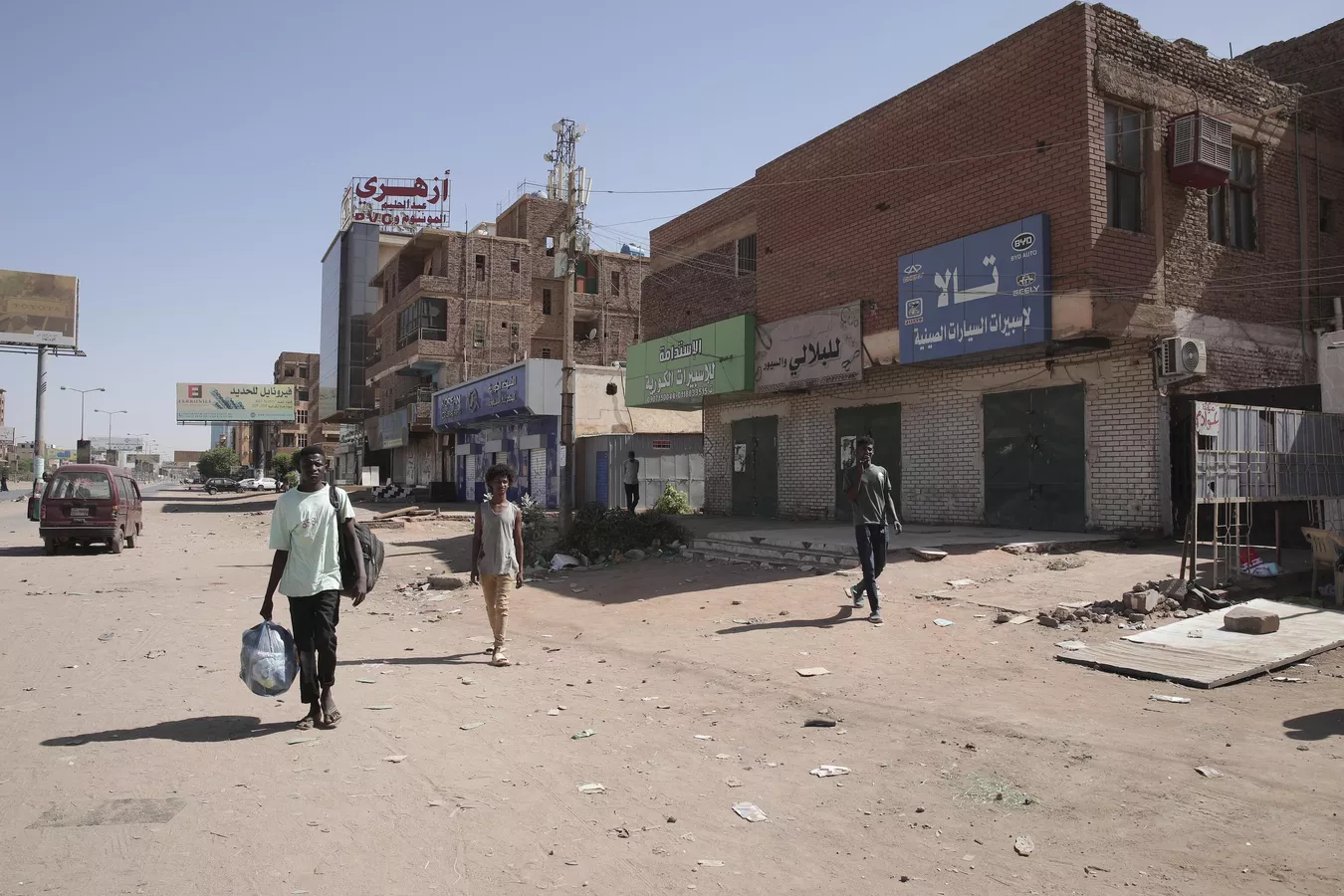 Глава Комиссии Аббас считает, что система здравоохранения Судана пребывает на грани коллапса