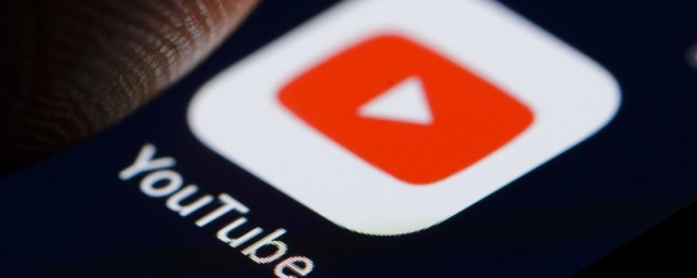 Американский видеохостинг YouTube заблокировал аккаунт радио «Комсомольская правда»