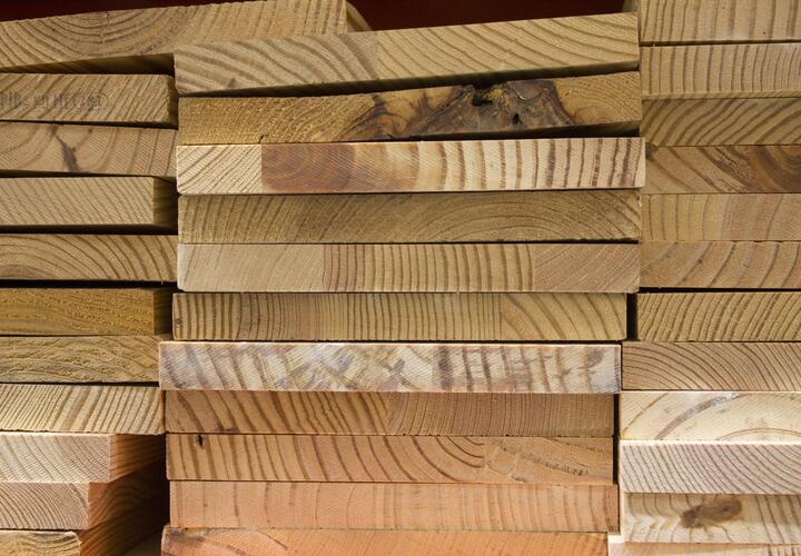 Кубанский контрабандист продал в Европу древесину на 4 млн рублей