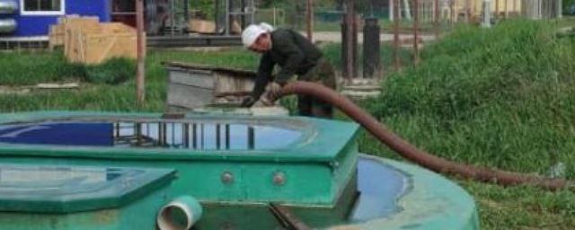 Жителей деревни Чижовка в Калуге вновь затопило канализационными стоками