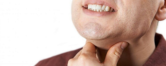 The Lancet: ученые доказали эффективность тонзилэктомии против частых болей в горле