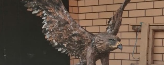 В Липецке пьяные преступники украли 100-килограммовую скульптуру