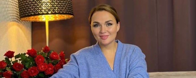 Звезда Comedy Club Надежда Ангарская родила второго сына