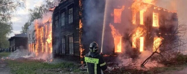 В Ивановской области пожарные ликвидировали огонь на площади более 500 квадратных метров