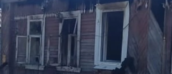 Житель Тверской области помог семье спастись из горящего дома