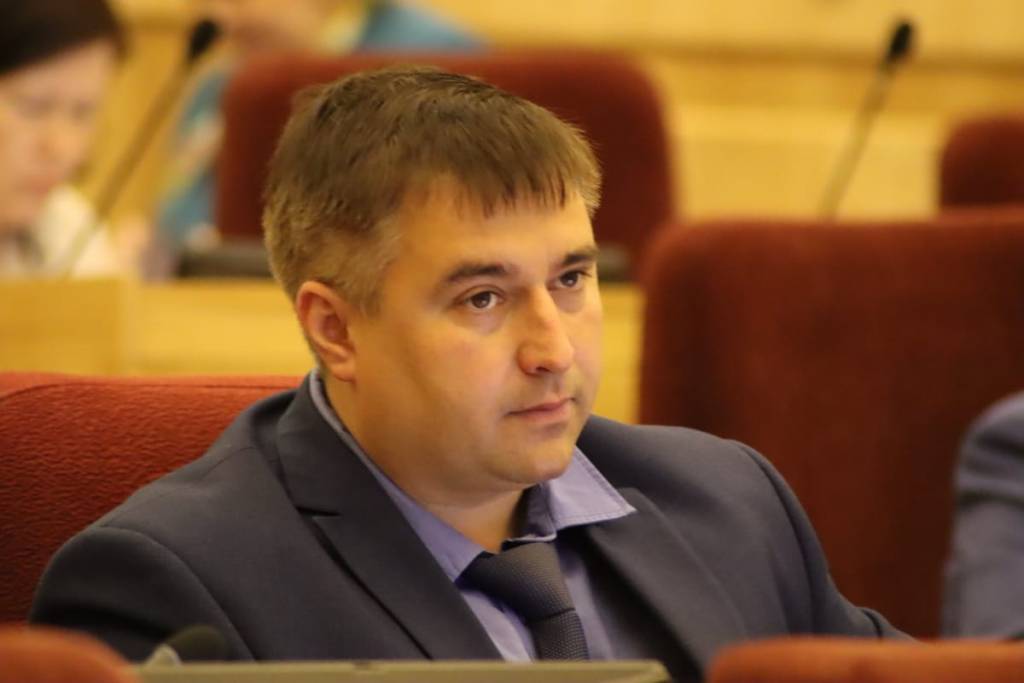 В Новосибирске партия КПРФ выдвинула Романа Яковлева кандидатом на выборы губернатора