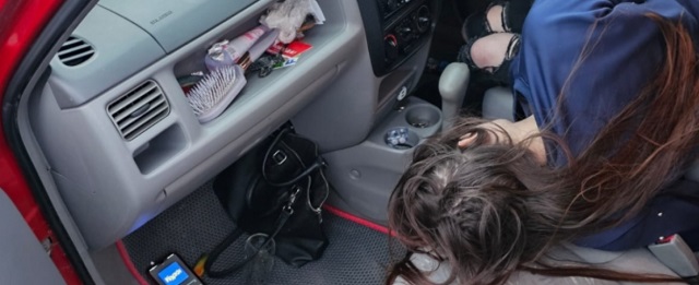 В Омске пьяная водительница с детьми в салоне устроила аварию