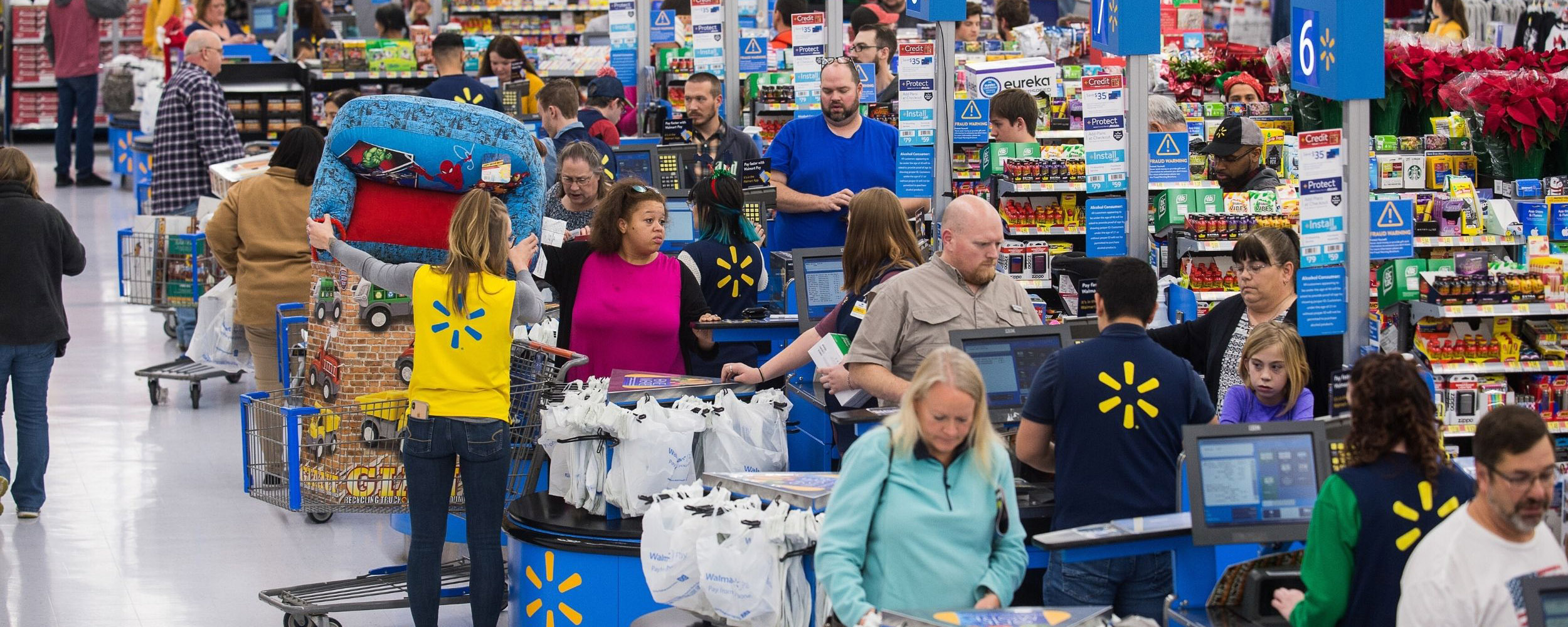 Walmart и другие супермаркеты в США столкнулись с волной угроз о минировании