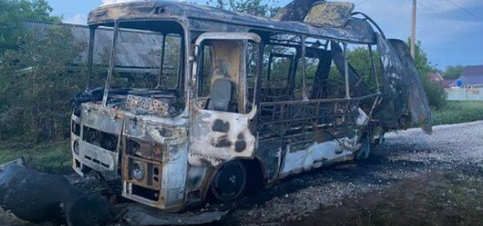 В Самарской области на хозяина автобуса, сгоревшего при перевозке детей, возбудили уголовное дело