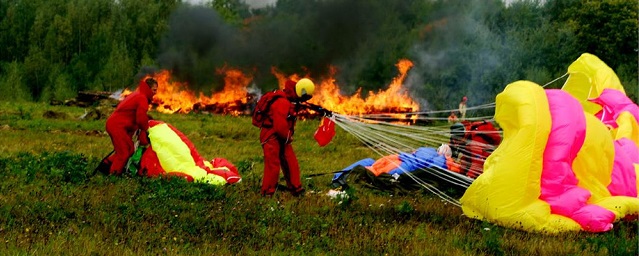 В Приангарье поступили первые грузовые парашюты для тушения лесных пожаров