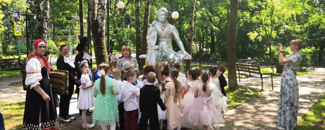 Центральная библиотека Красногорска провела фестиваль «Пушкин в каждом сердце»